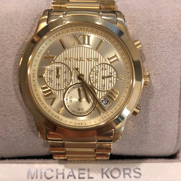 Michael Kors Gold Watch - Picture 3 of 4
